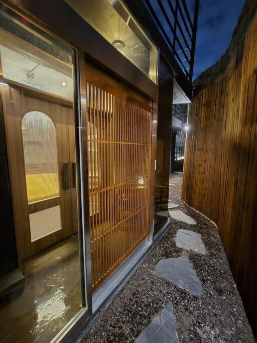 Apartment Azit Under Namsan Mt Seoul