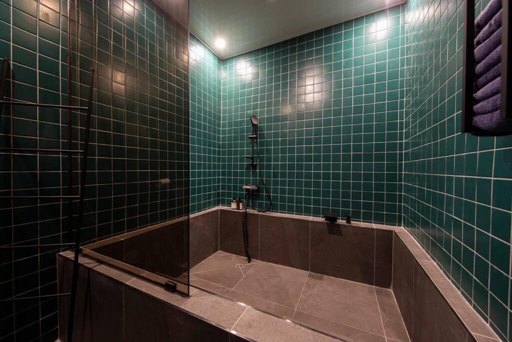 Apartment Azit Under Namsan Mt
